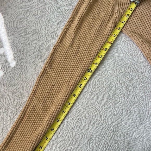 Steve & Barry's QUALITY OUTFITTERS VINTAGE INSPIRED 100% COTTON Gold Sweater - Picture 9 of 11